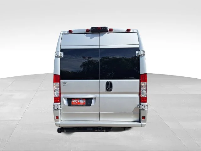 Used 2022 Silver Ram High Roof image 6