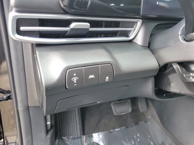 Certified Used 2023 Black Hyundai Limited image 18