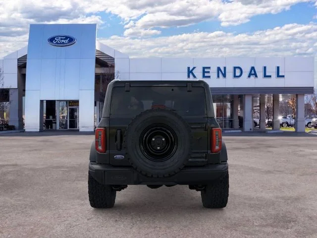 New 2026 Shadow Black Ford Badlands image 5