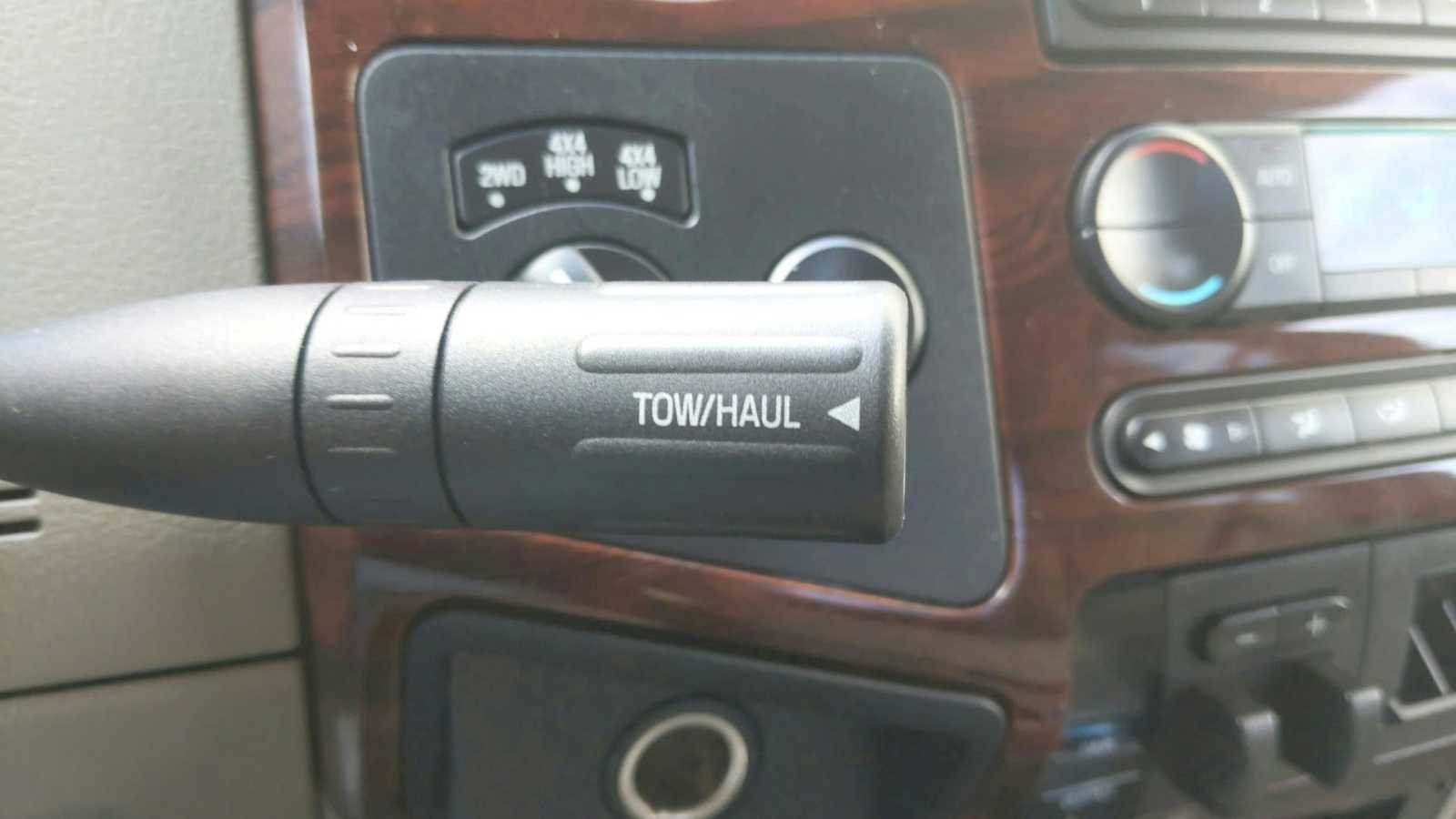 Used 2008 Green Ford XL image 24
