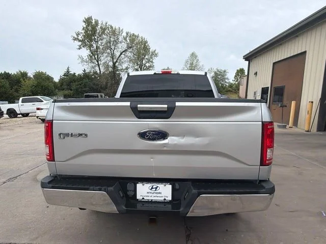 Used 2015 Silver Ford XLT image 4