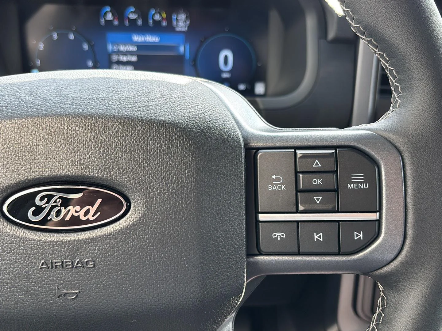New 2026 Oxford White Ford XLT image 20