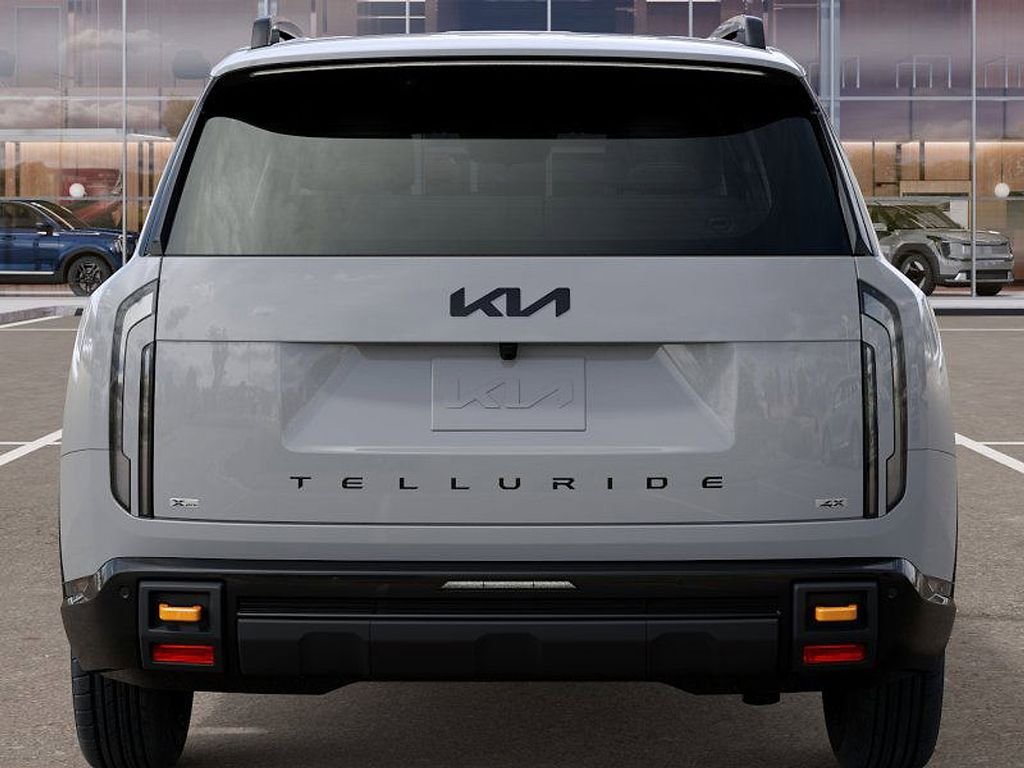 New 2027 Wolf Gray Kia X-Pro SX Prestige image 13