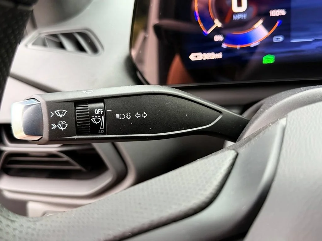 New 2026 Summit White Chevrolet WT - Extended Range image 30