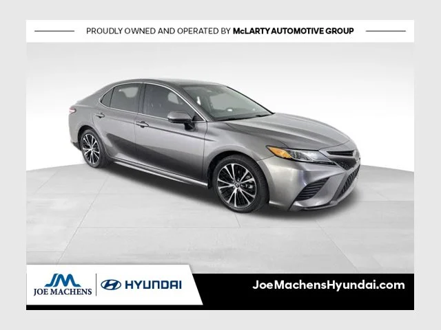 Used 2020 Gray Toyota SE image 1