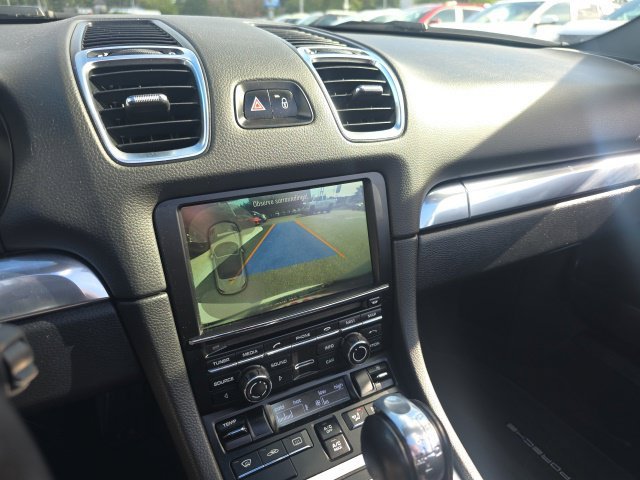 Used 2016 White Porsche  image 19
