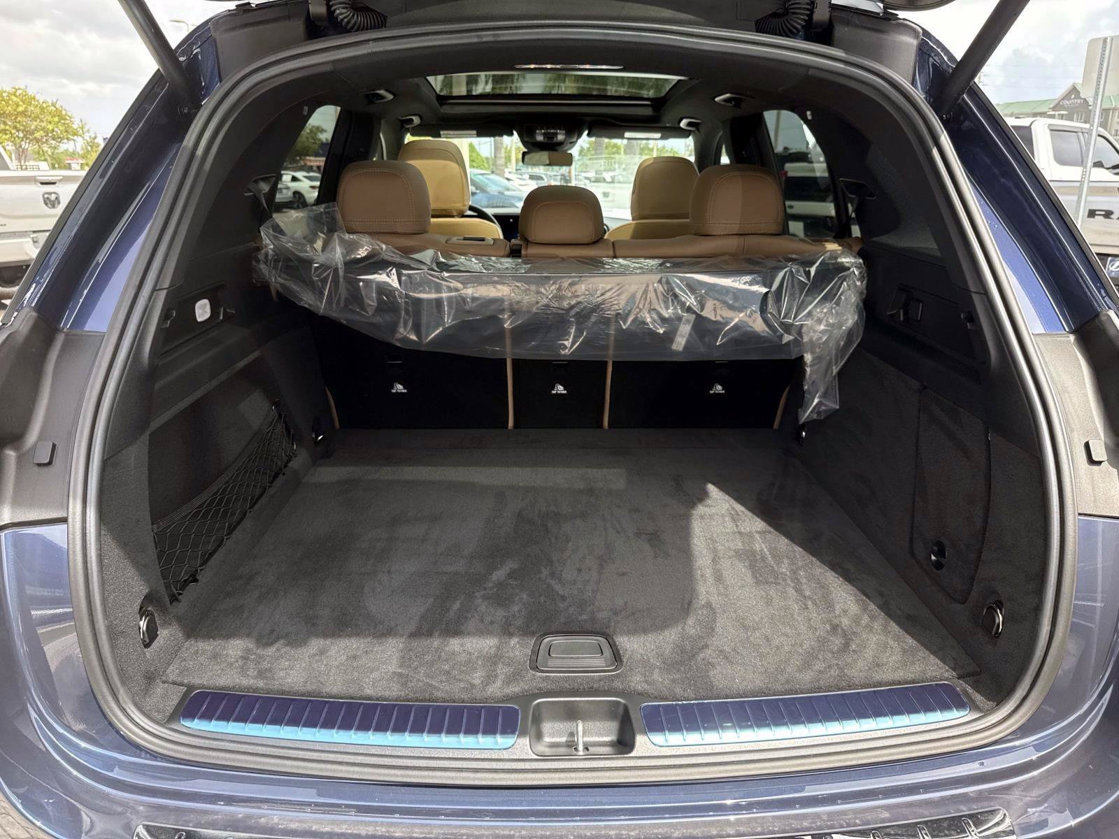 New 2026 Twilight Blue Metallic Mercedes-Benz 450 4MATIC® SUV image 10