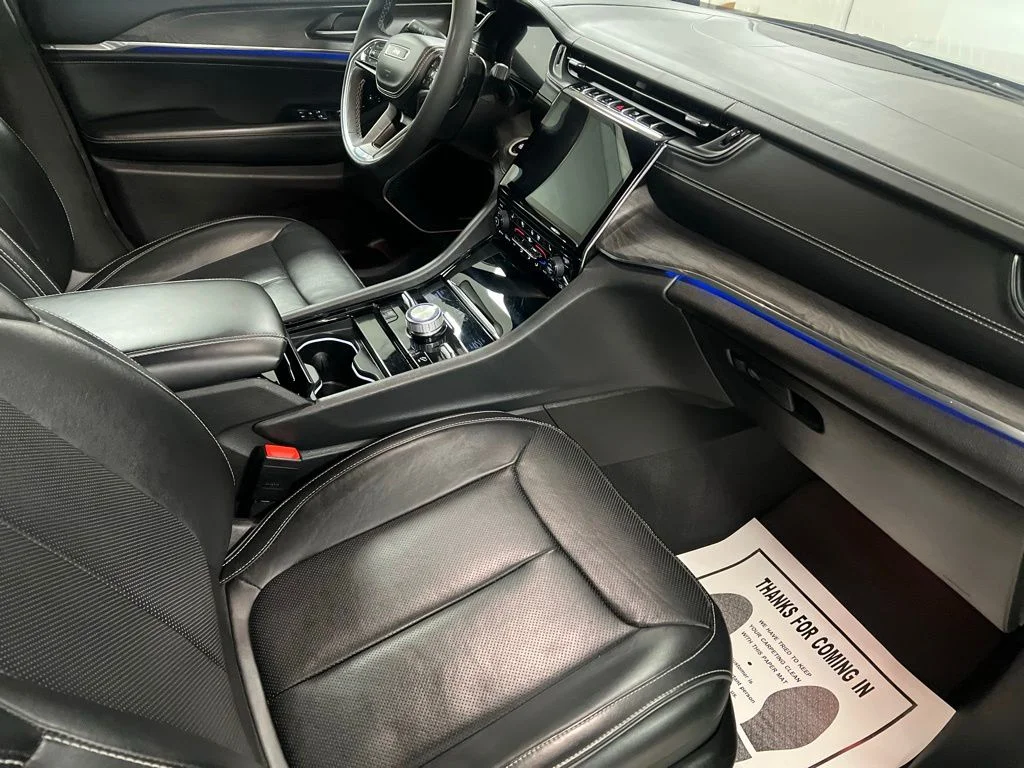 2023 Jeep Grand Cherokee Overland - Photo 67
