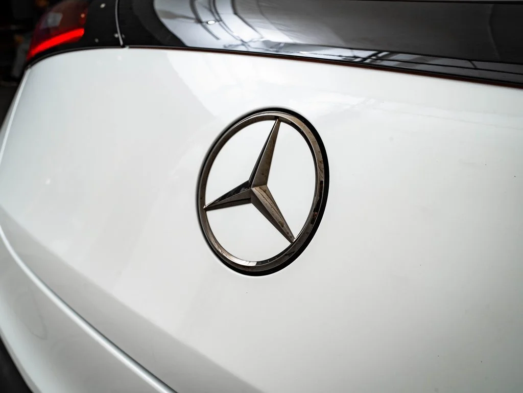 New 2026 Manufaktur Moonlight White Metallic Mercedes-Benz GLC 43 AMG® image 18