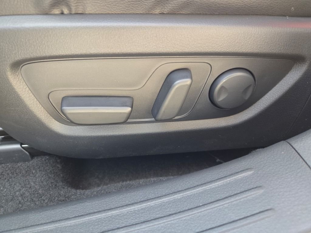 2026 Mazda CX-50 Premium - Photo 18