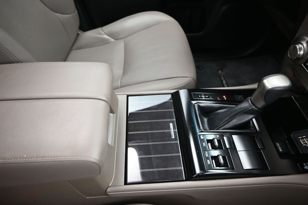 2021 Lexus GX Base - Photo 29