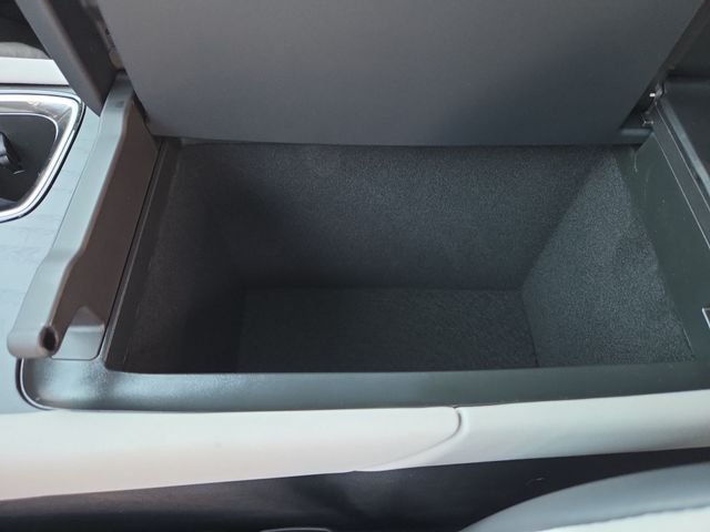 New 2026 Eminent White Pearl Lexus PREMIUM image 21