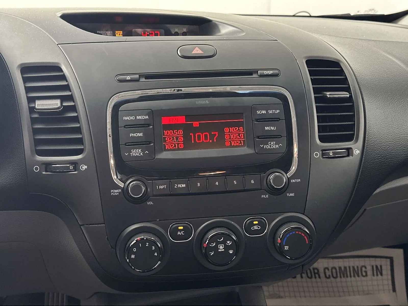 Used 2017 White Kia LX image 20