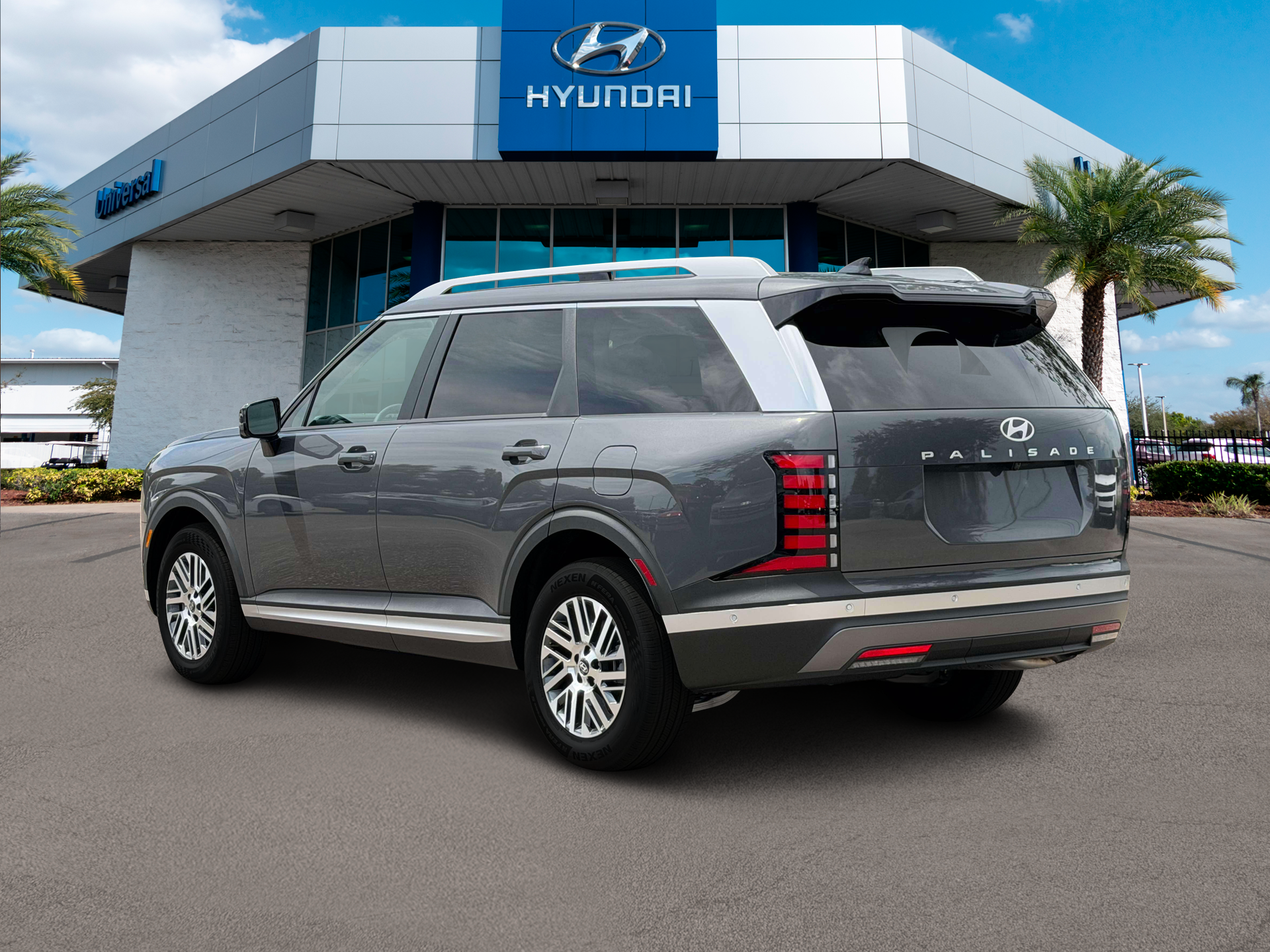 New 2027 Gray Hyundai SEL Premium FWD image 5