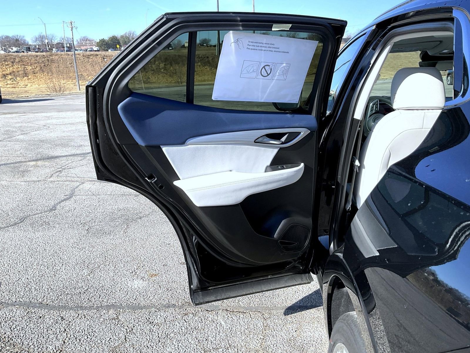 New 2026 Ebony Twilight Metallic Buick Avenir image 20