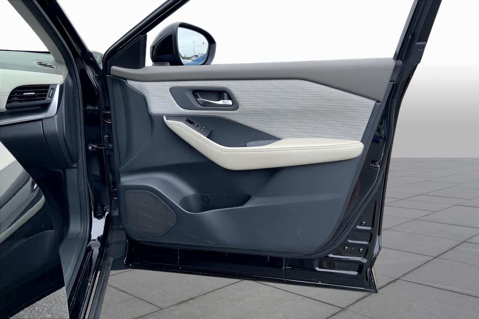 Used 2023 Black Nissan SV image 22