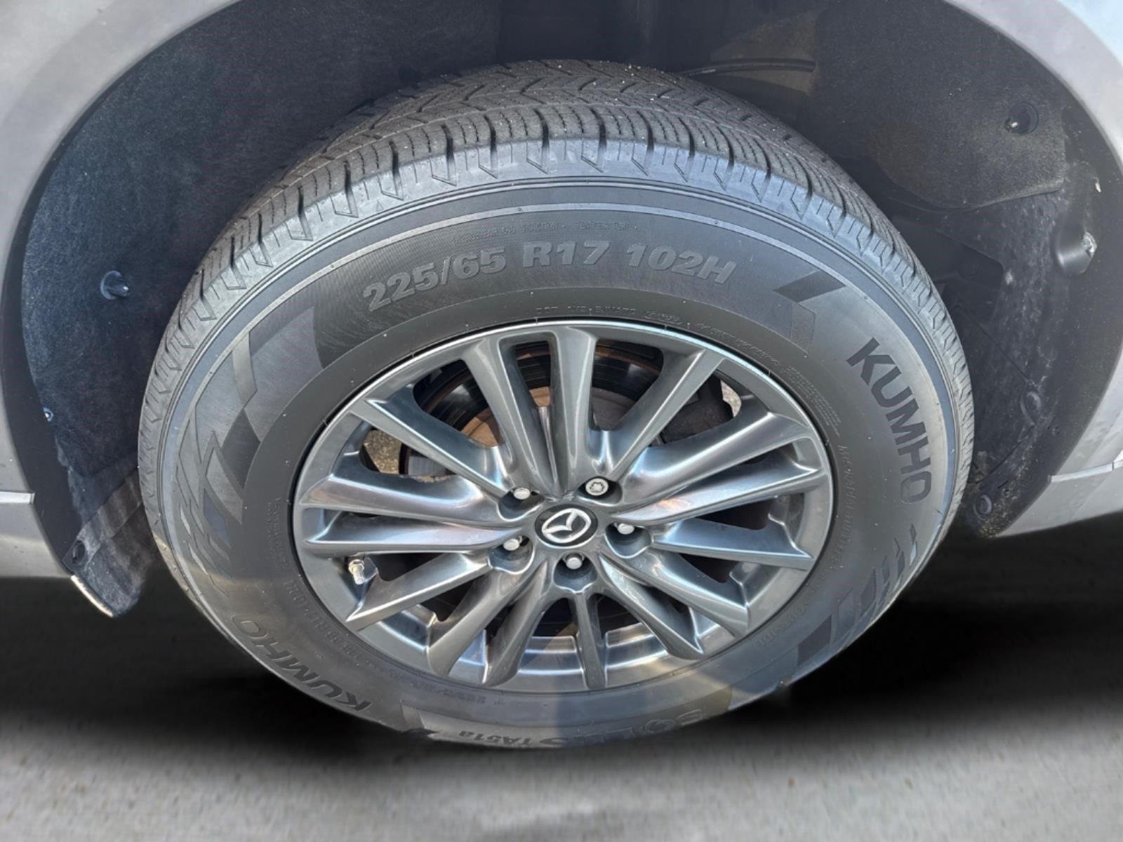 Used 2020 Snowflake White Pearl Mica Mazda Touring image 6