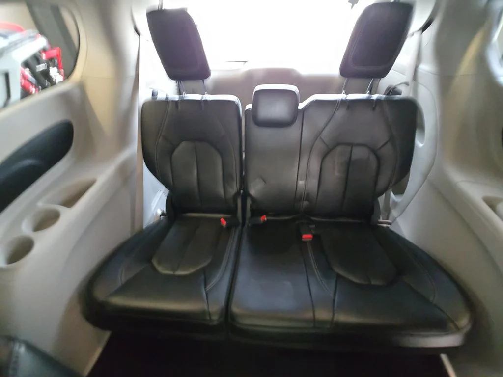 Used 2023 White Chrysler Touring L image 30