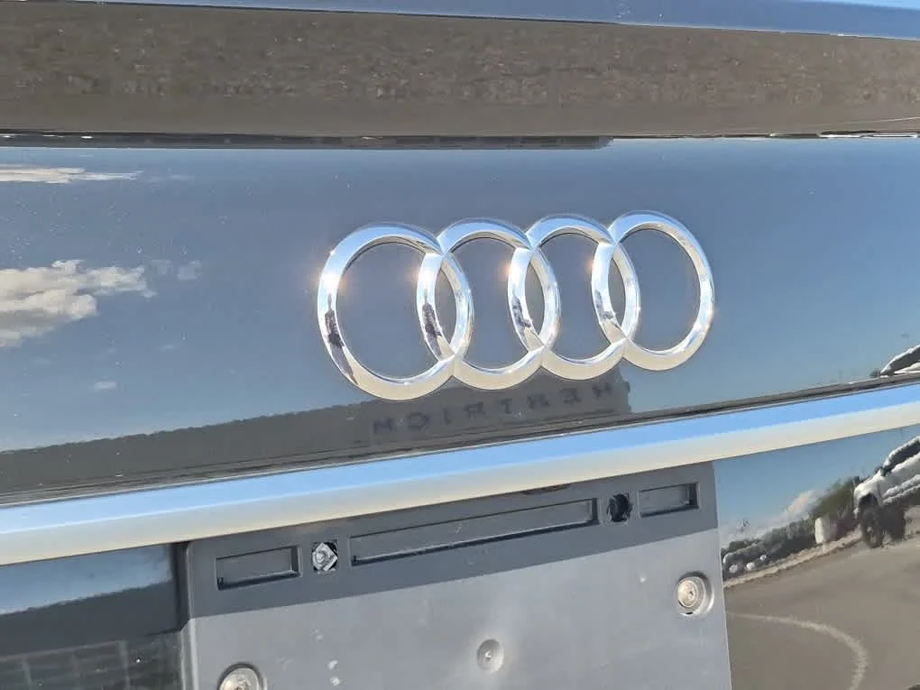 Used 2022 Mythos Black Metallic Audi Premium Plus image 21