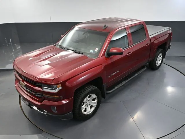 Used 2016 Red Chevrolet LT image 55