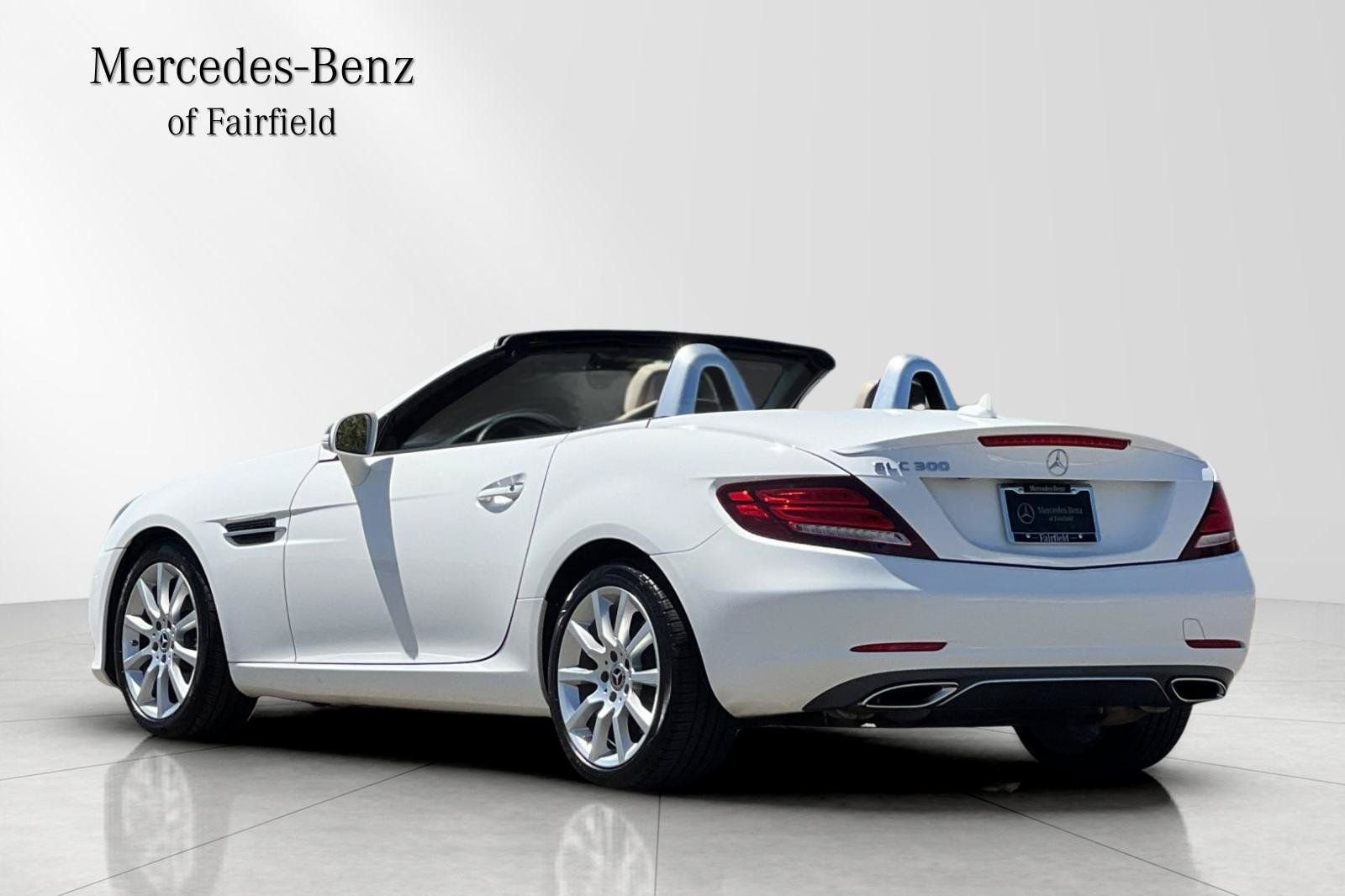 Used 2018  Mercedes-Benz 300 image 5