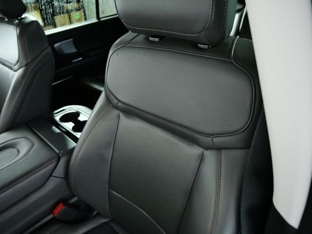 Certified Used 2025 Gray Ford Active image 18
