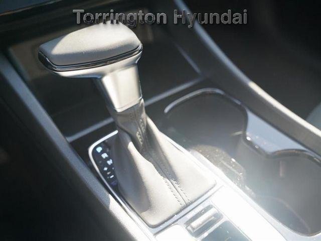 2025 Hyundai Santa Cruz Limited - Photo 16