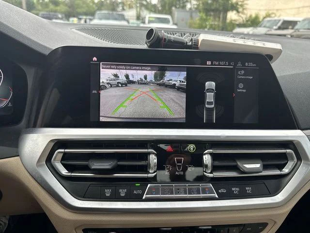 Used 2019 Black BMW 330i image 18