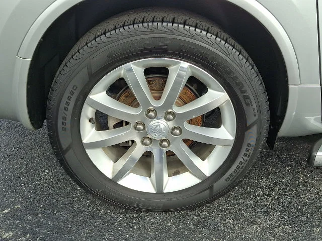 Used 2014 Silver Buick Premium Group image 9