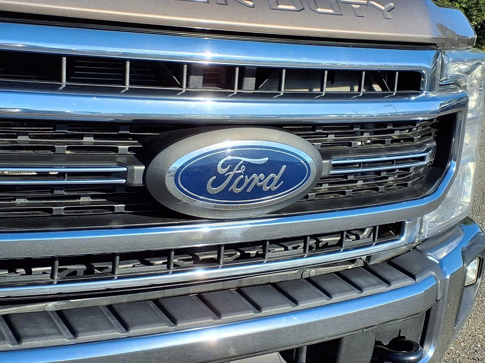 Used 2021 Stone Gray Metallic Ford LARIAT image 15
