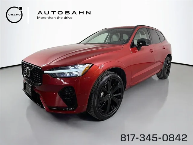 2024 Volvo XC60 B5 Ultimate Dark Theme