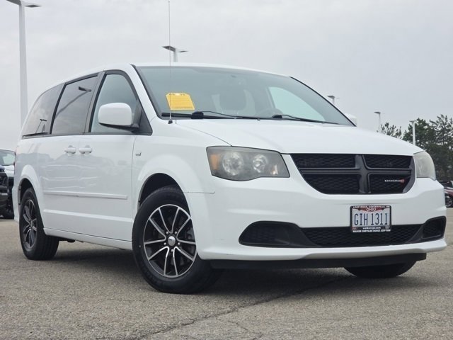 Used 2014 Dodge Grand Caravan SE 30th Anniversary with VIN 2C4RDGBG0ER463249 for sale in Centerville, OH