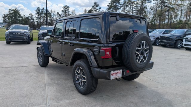 New 2026 Black Clear-Coat Exterior Paint Jeep Sahara image 3