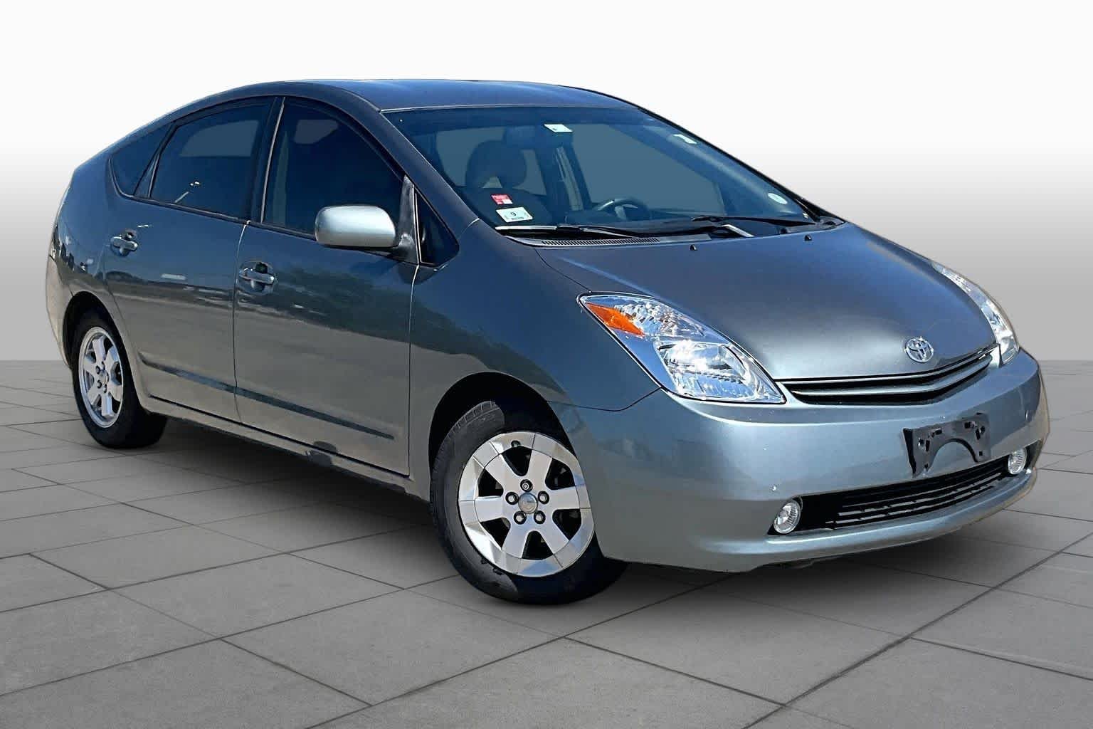 Used 2005 Tideland Pearl Toyota  image 2