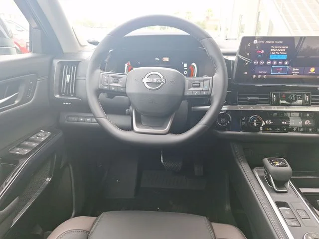 New 2026 Everest White Pearl TriCoat Nissan Platinum image 13