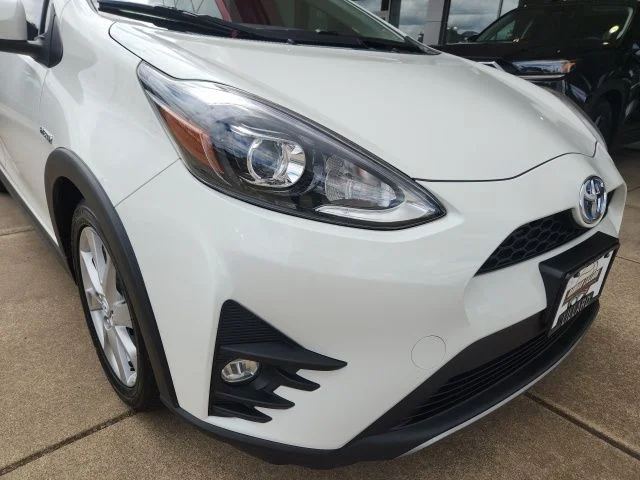 Used 2018  Toyota Four image 8