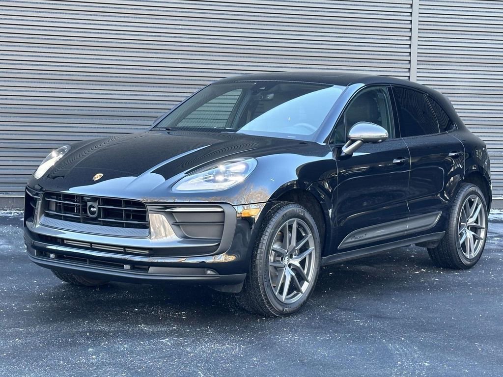 2026 Porsche Macan T