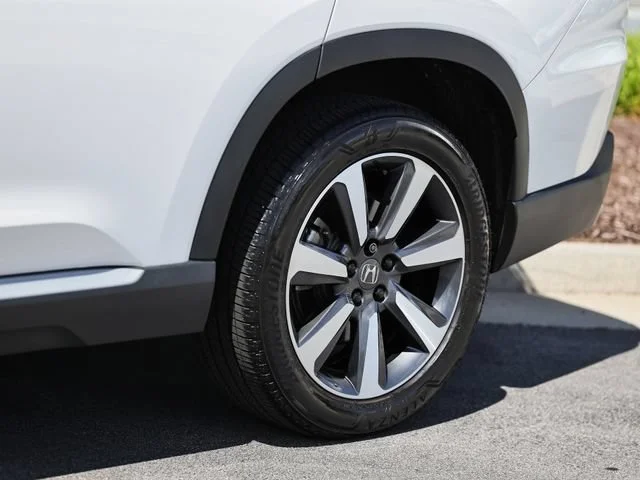 2025 Honda Pilot Touring - Photo 50