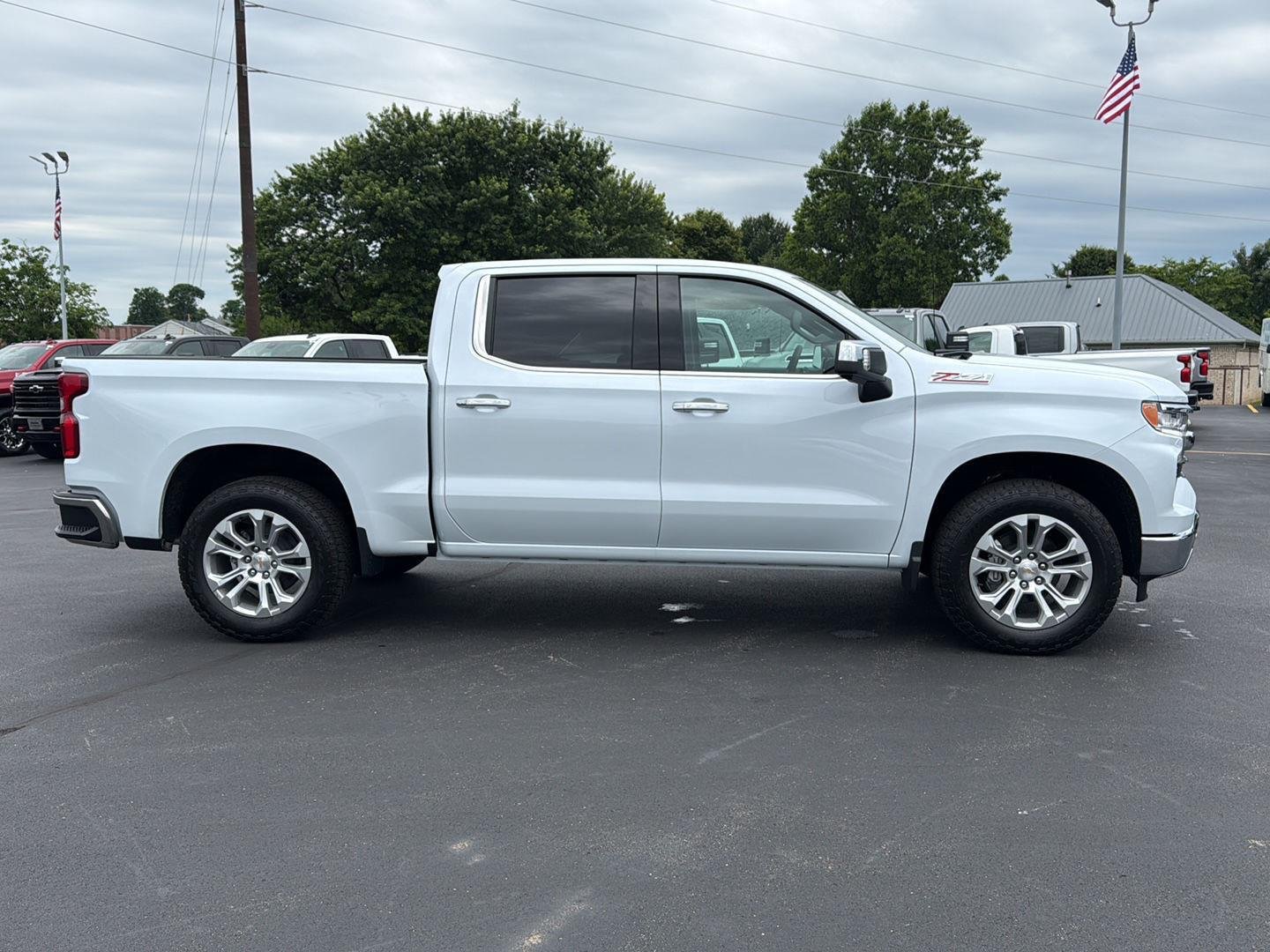 2026 Chevrolet Silverado 1500 LTZ - Photo 7