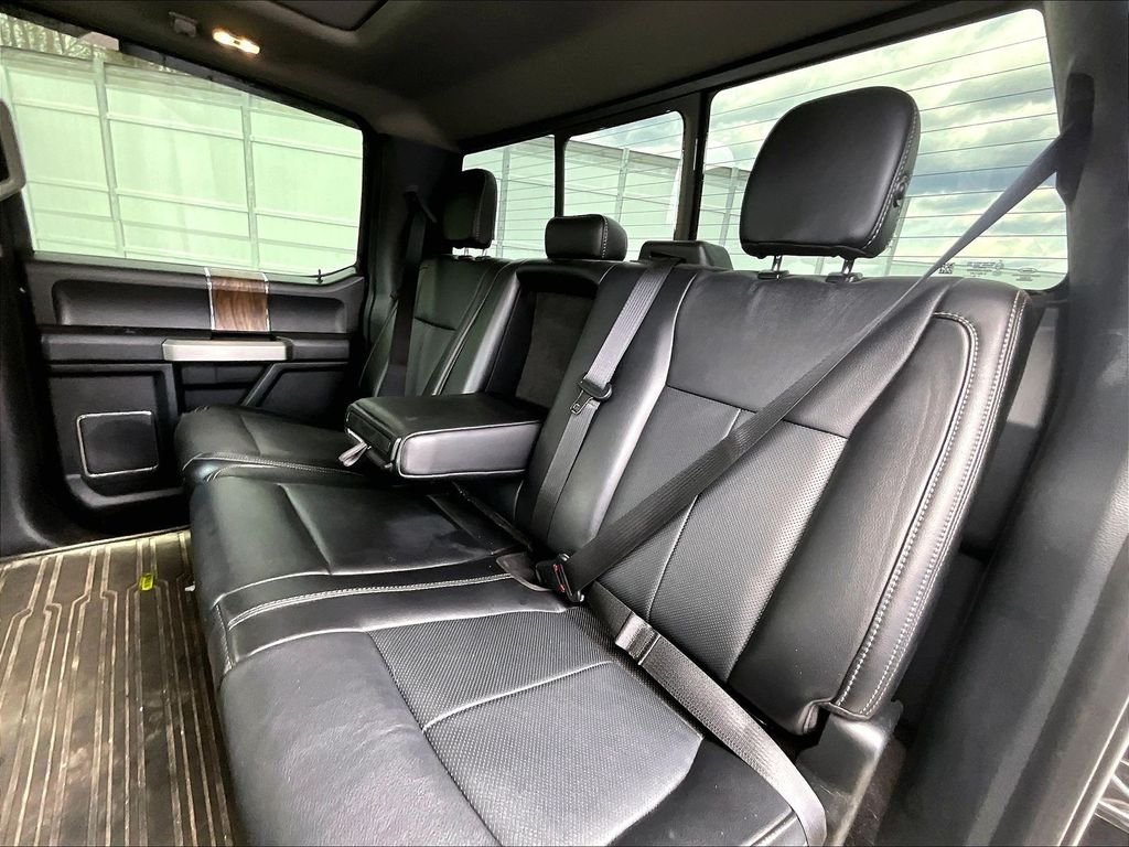 Used 2019 Agate Black Metallic Ford Lariat image 15