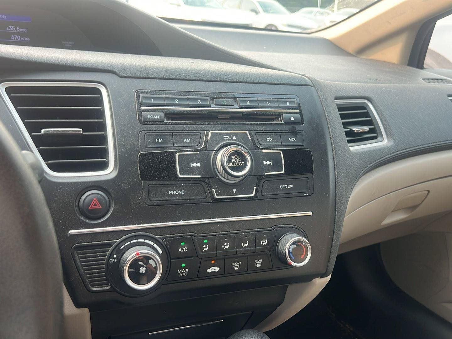 Used 2015  Honda LX image 11