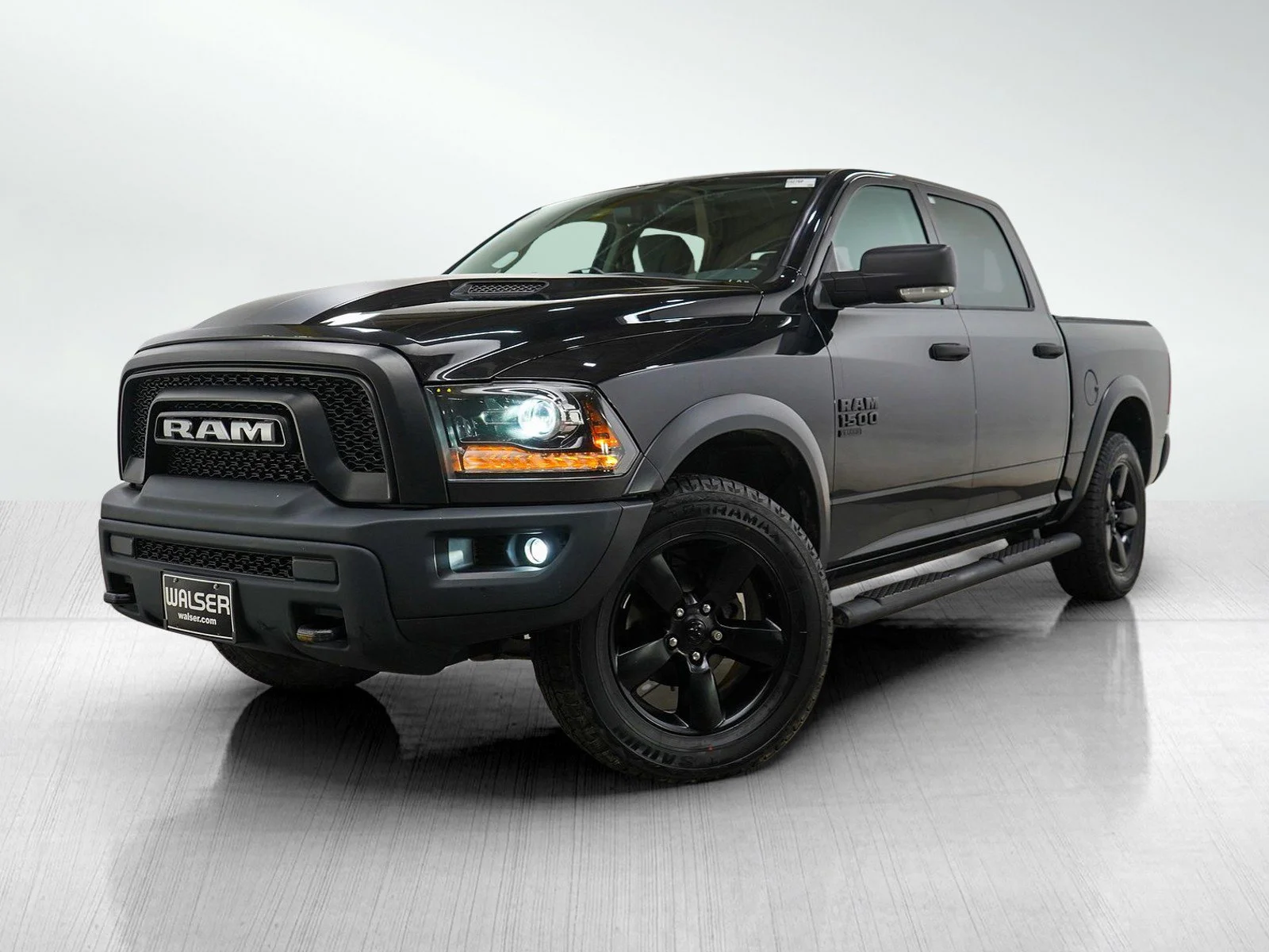 2020 RAM 1500 Classic Warlock Crew Cab 4x4 5'7" Box's photo