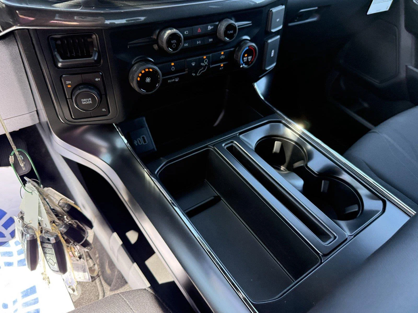 New 2026 Oxford White Ford STX image 20