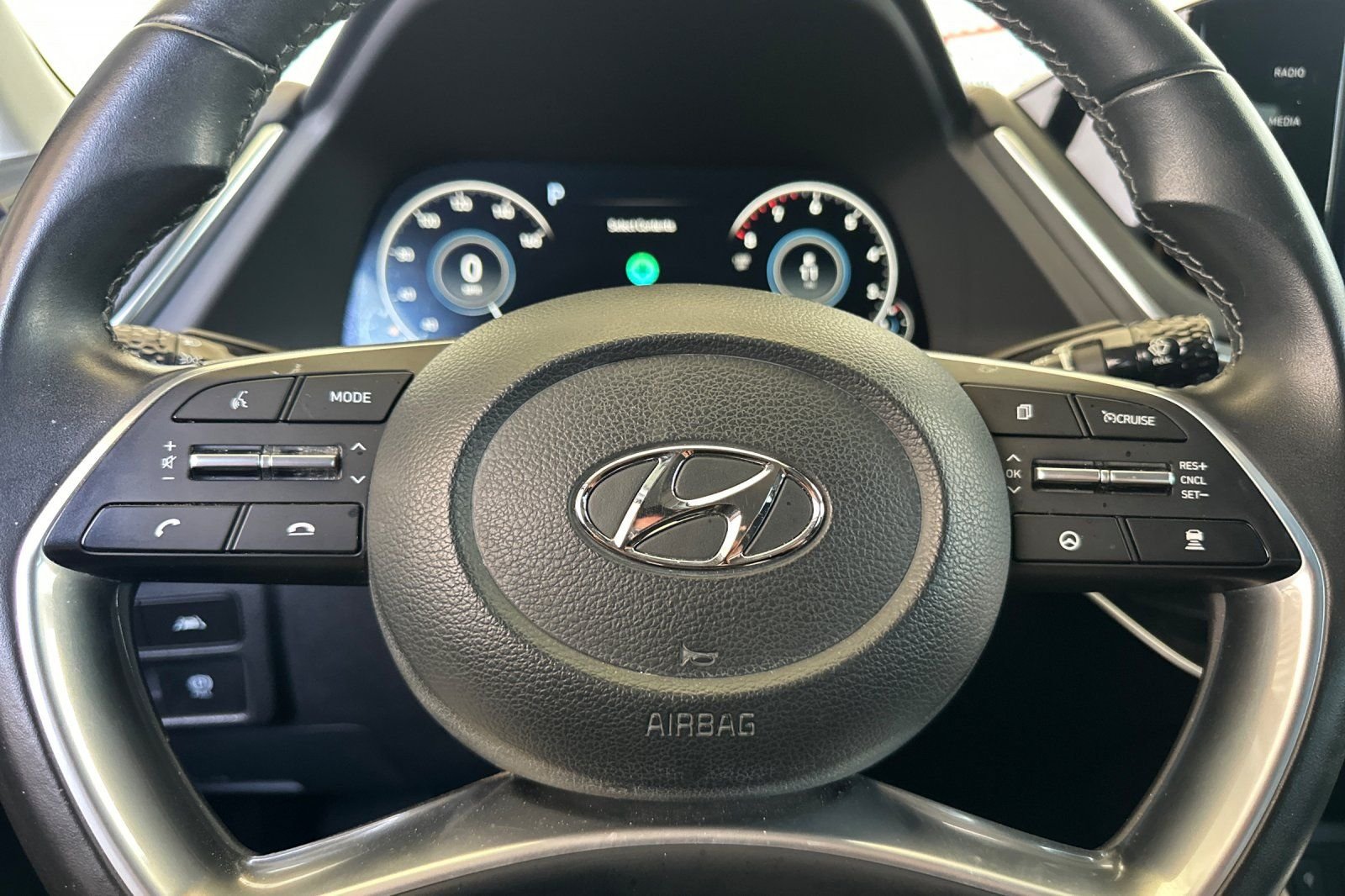 Used 2022 Gray Hyundai SEL image 24