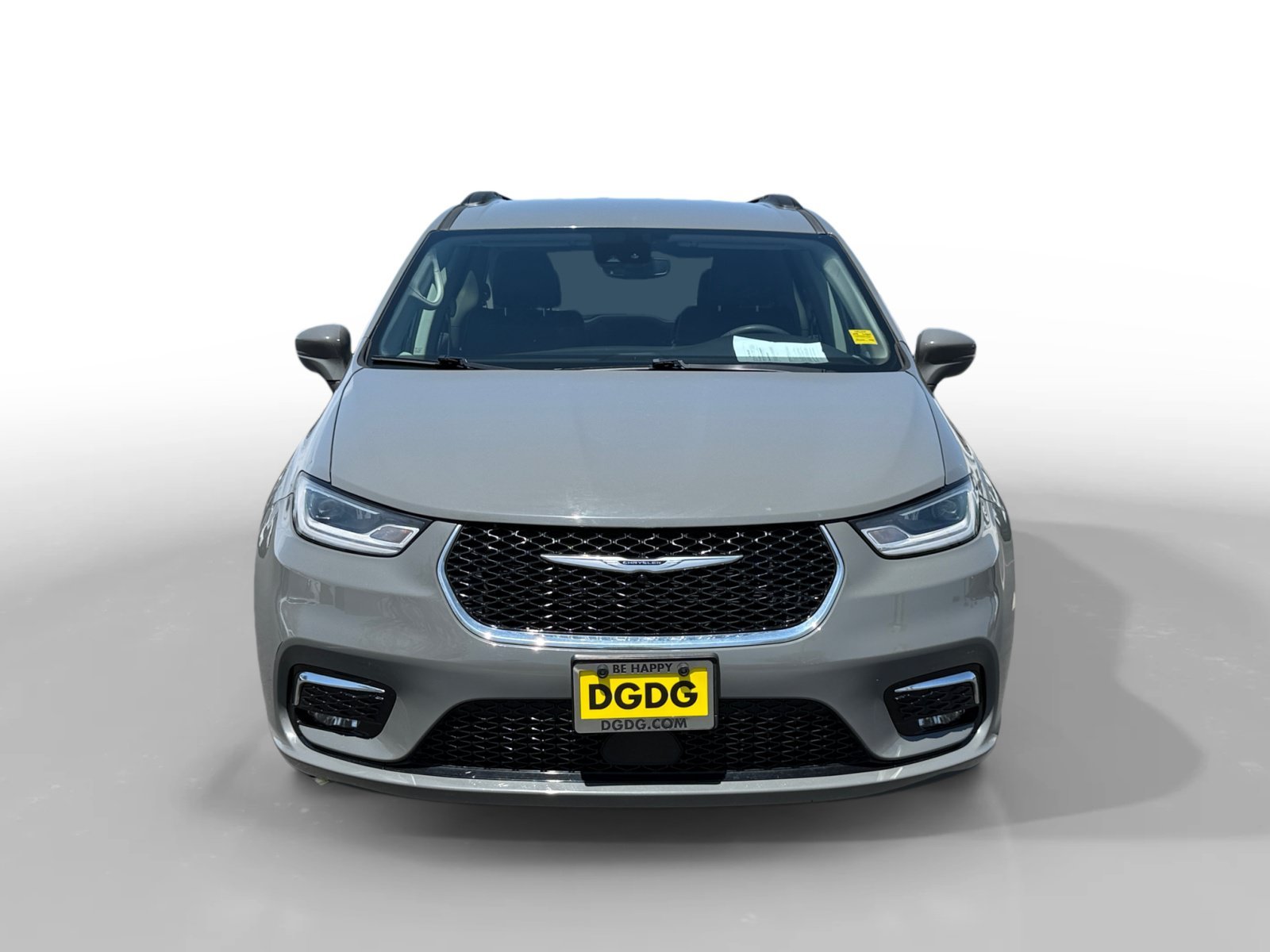Used 2022 Ceramic Gray Clearcoat Chrysler Touring L image 8