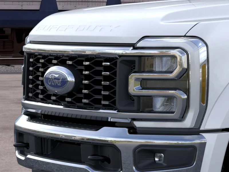 New 2026 Star White Metallic Tri-Coat Ford LARIAT image 17