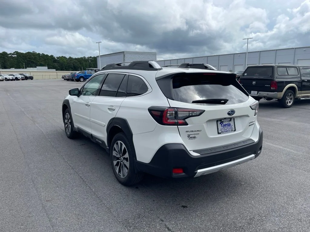 Used 2025 White Subaru Touring XT image 3
