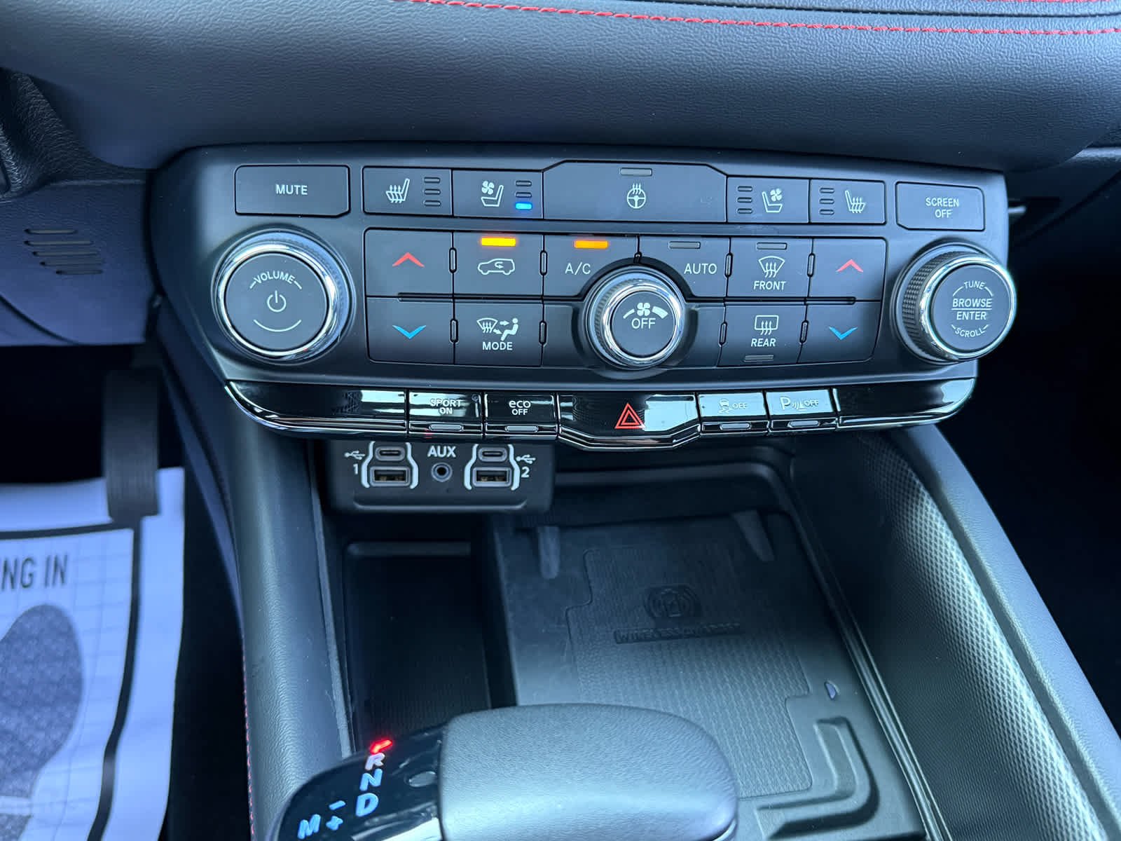 Used 2024 DB Black Clearcoat Dodge R/T Plus image 21