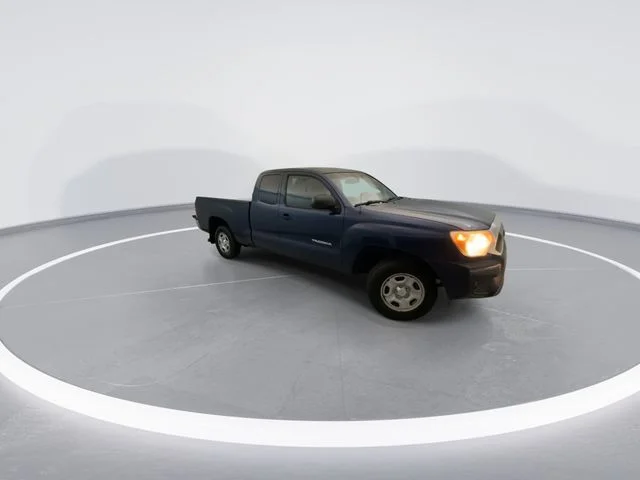 Used 2013 Blue Toyota Base image 2