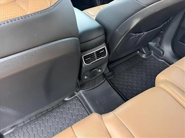 Used 2023 Gray Hyundai Calligraphy image 12